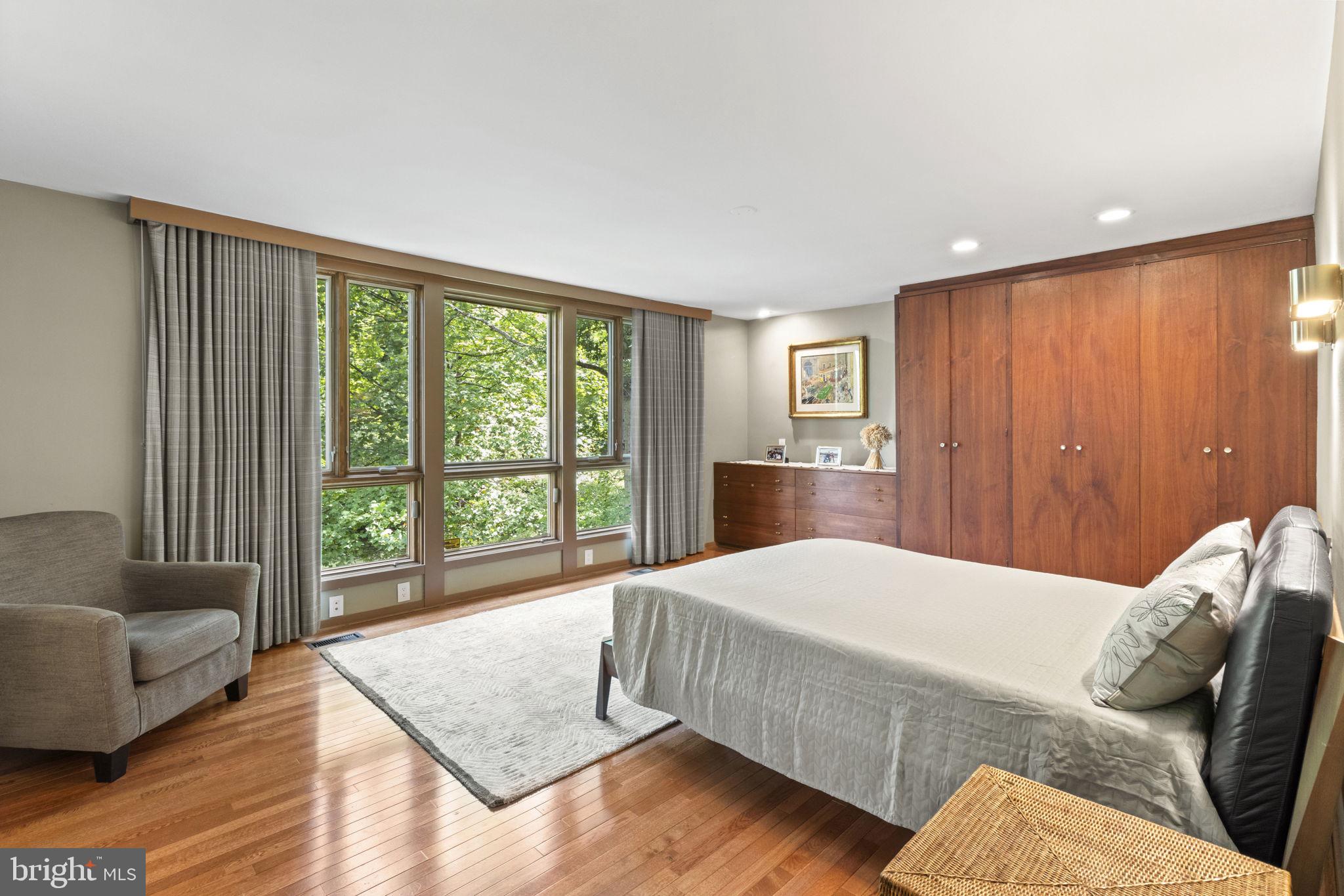 435 Crescent Road Wyncote, PA 19095 - Photo 28 of 63 Primary Suite