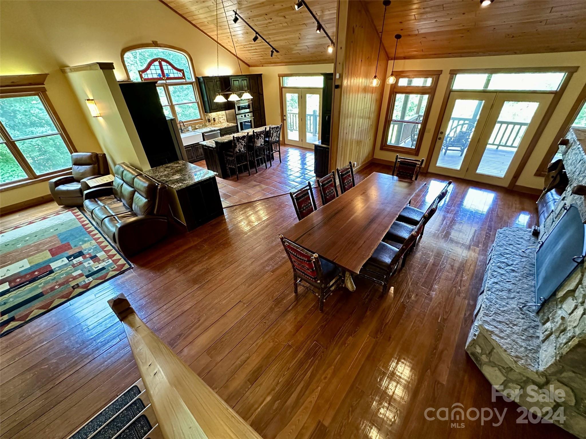 15343 Wayah Road Topton, NC 28781 - Photo 7 of 41 Gallery Image 7