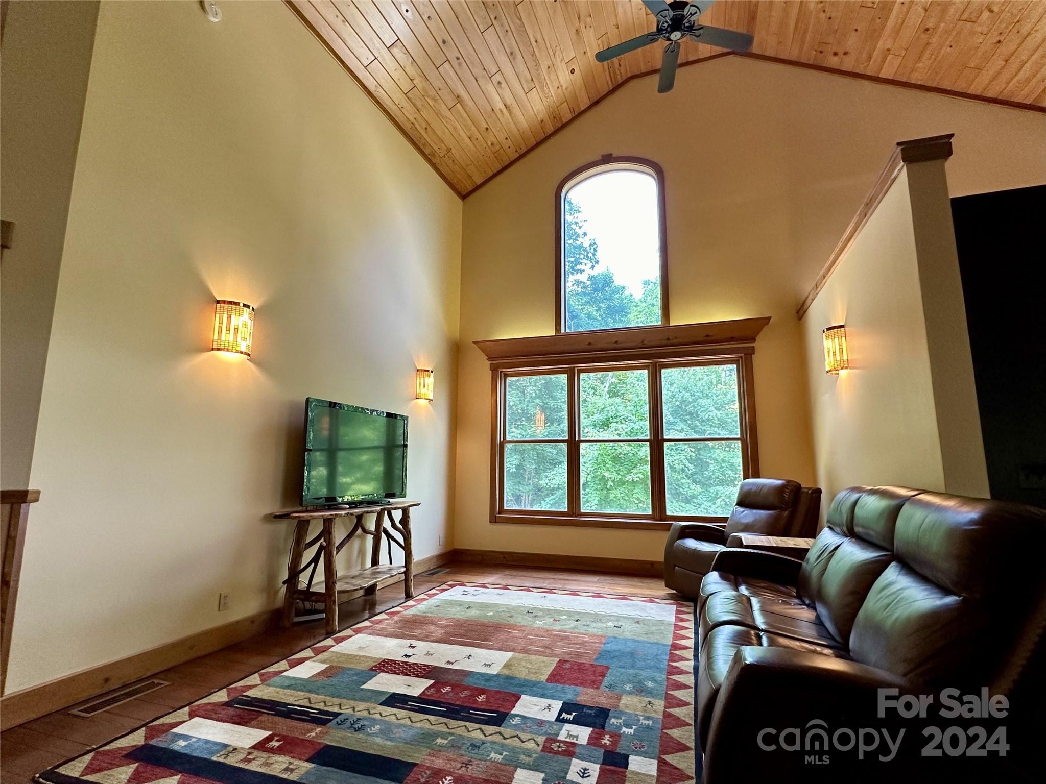 15343 Wayah Road Topton, NC 28781 - Photo 8 of 41 Gallery Image 8