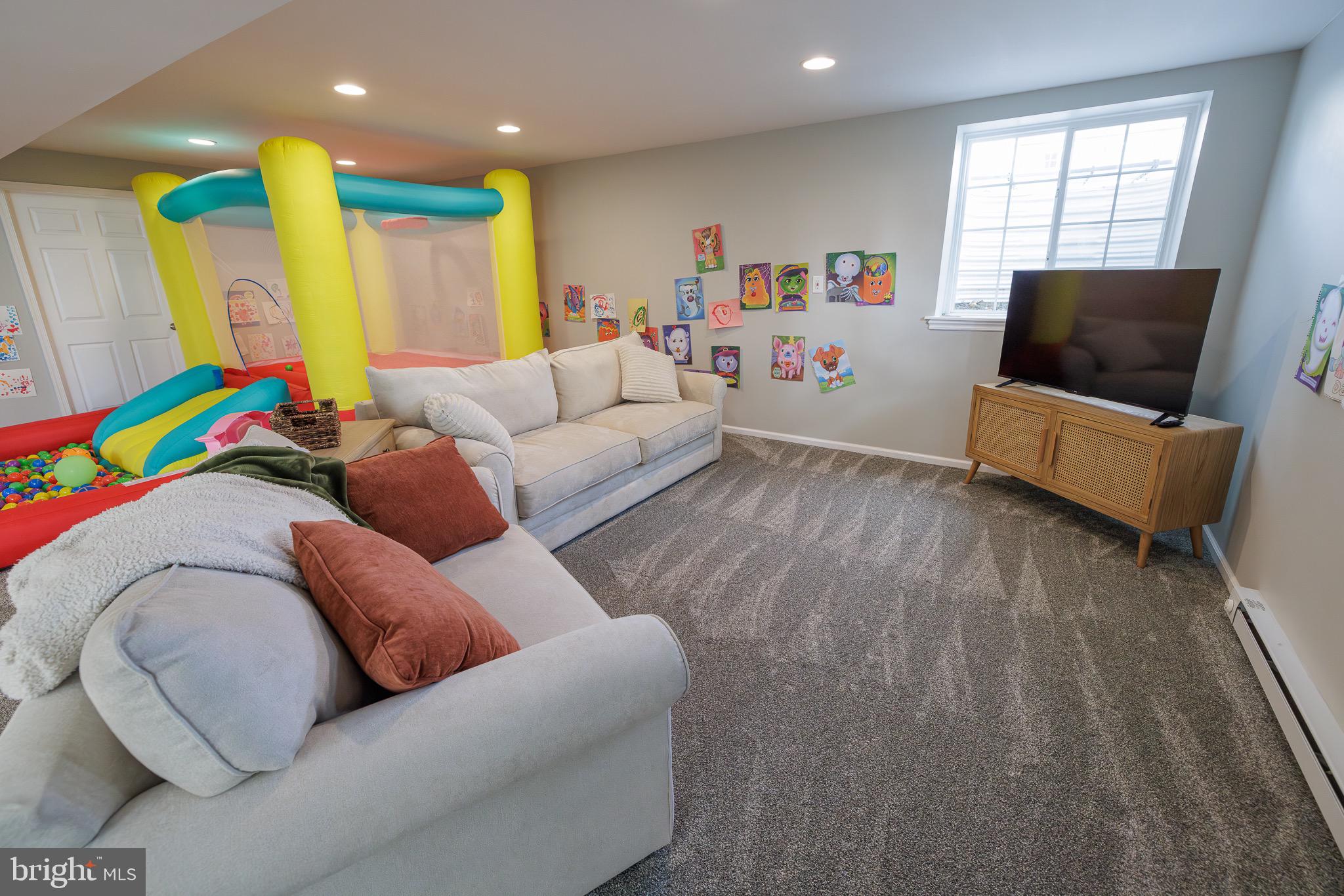 632 Frome Avenue Lititz, PA 17543 - Photo 33 of 36 Gallery Image 33