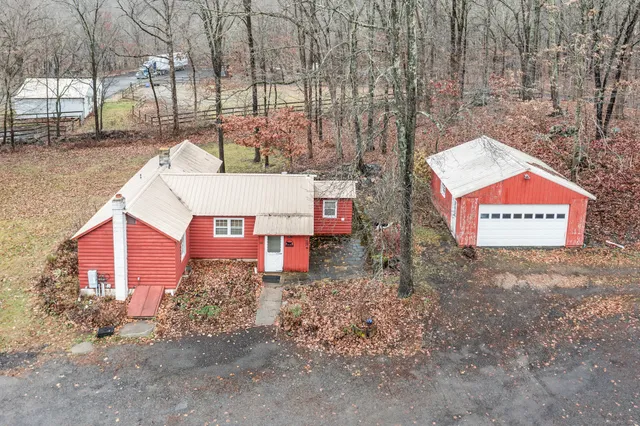 $1,400,000 | 57-59 And Parcel C Pope Road, Oxford, CT 06478