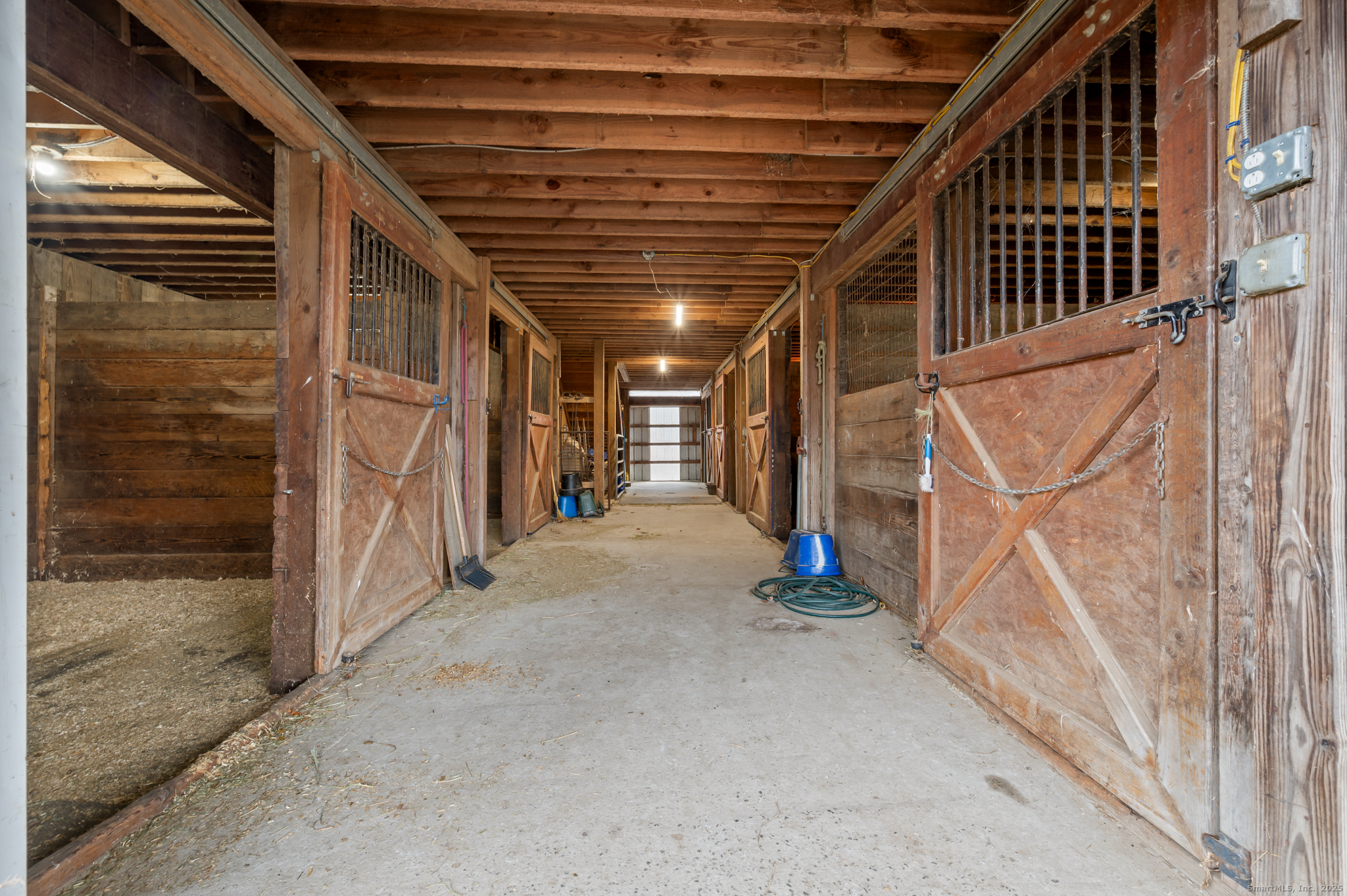57-59 And Parcel C Pope Road Oxford, CT 06478 - Photo 27 of 36 a view of under construction room and staircase