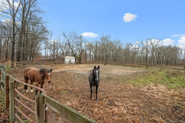 $1,400,000 | 57-59 And Parcel C Pope Road, Oxford, CT 06478