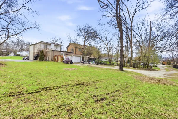 $850,000 | 8216 South Archer Avenue, Willow Springs, IL 60480