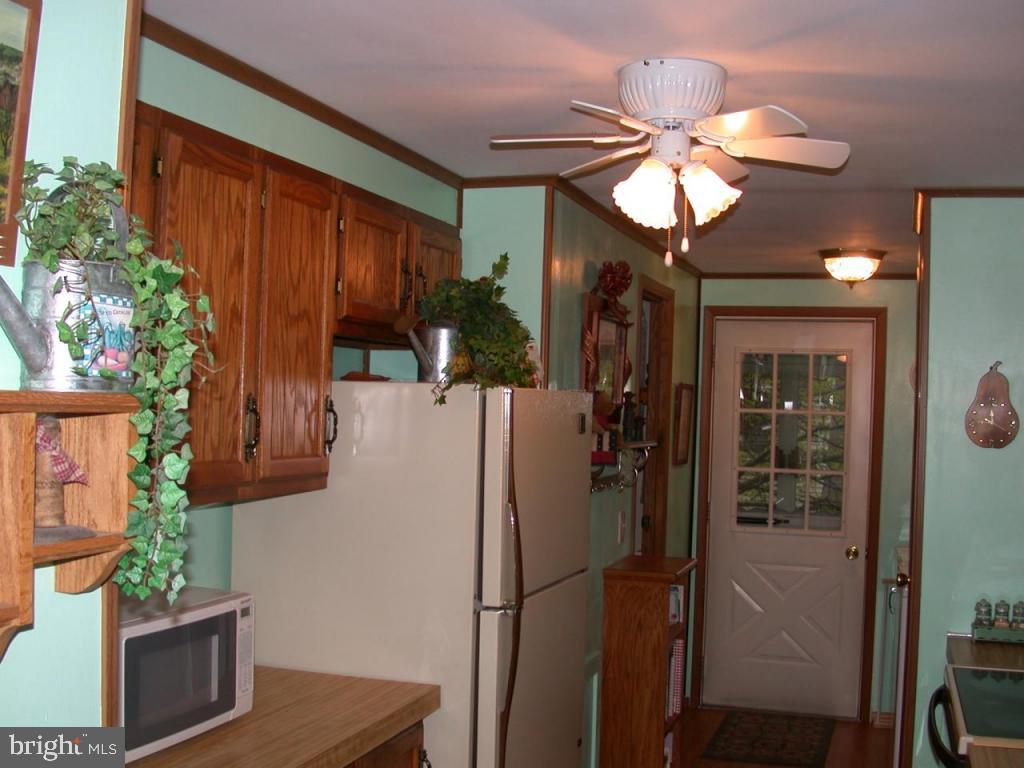 532 Radio Road Elizabethtown, PA 17022 - Photo 8 of 22 Gallery Image 8