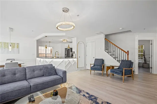 $2,500 | 266 Balaban Circle, Woodstock, GA 30188