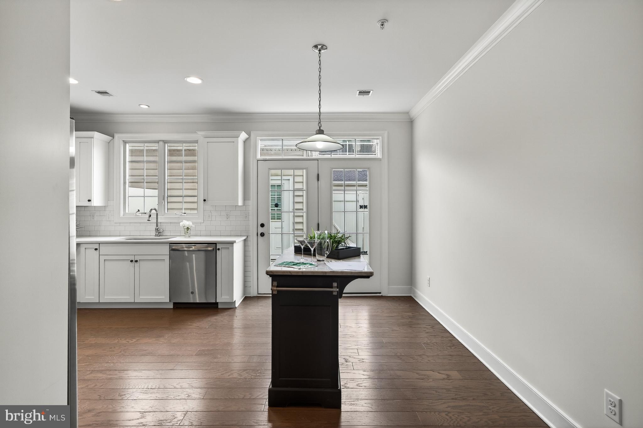 610 D Street Kennett Square, PA 19348 - Photo 5 of 24 Kitchen island with seating
