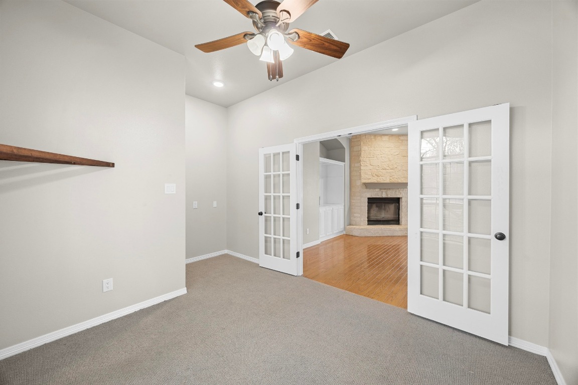 125 Ridgewood Cove Georgetown, TX 78633 - Photo 25 of 40