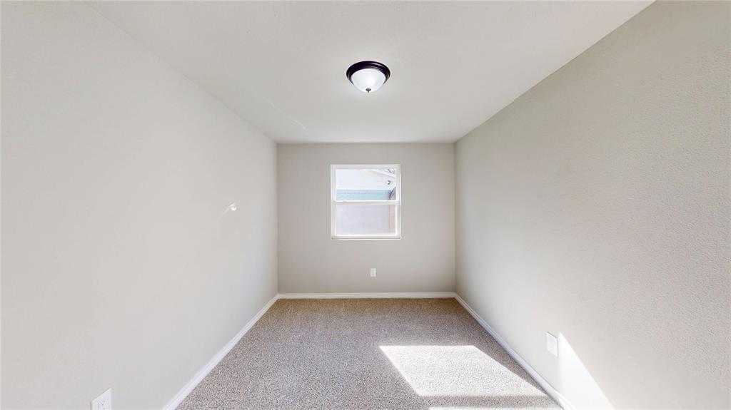 5648 De Cory Road Fort Worth, TX 76134 - Photo 21 of 30