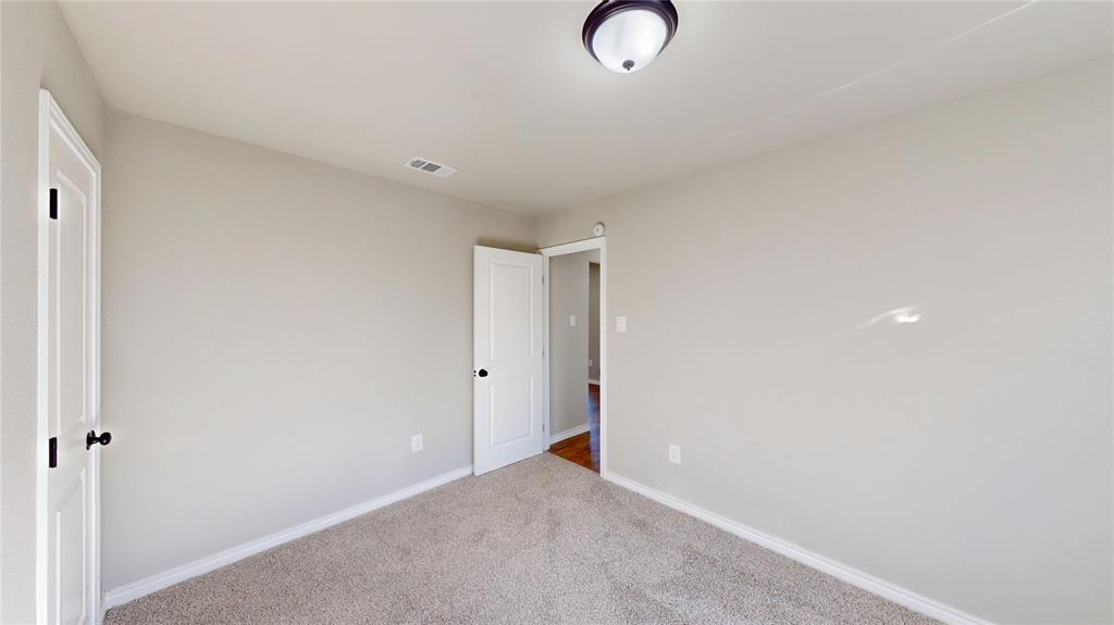 5648 De Cory Road Fort Worth, TX 76134 - Photo 22 of 30