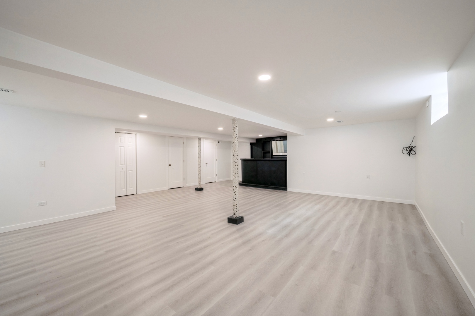 7657 West Rosedale Avenue Chicago, IL 60631 - Photo 9 of 17 Gallery Image 9