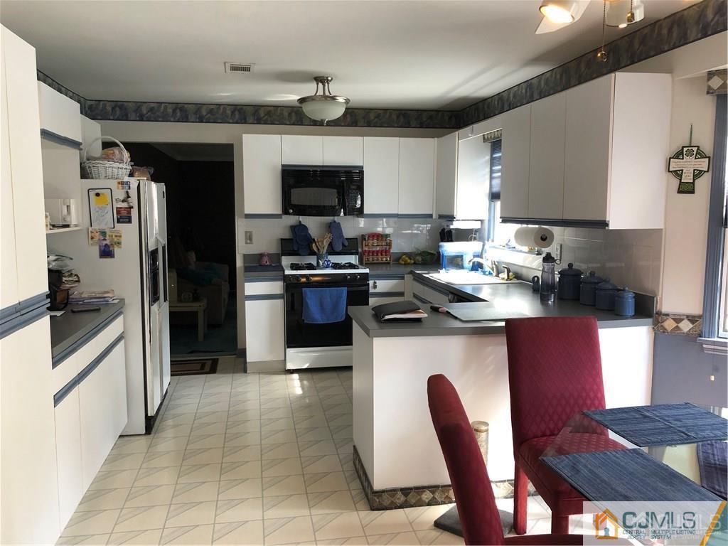 30 Benhardt Road Milltown, NJ 08850 - Photo 3 of 9 Gallery Image 3