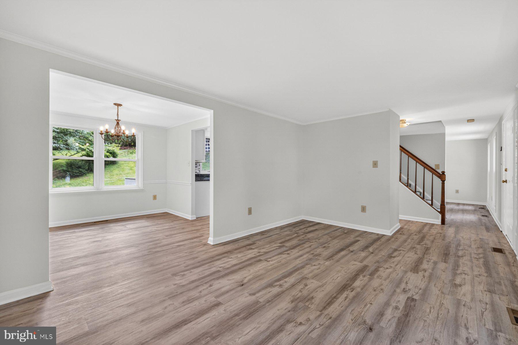 302 Spring Gate Court Mount Airy, MD 21771 - Photo 12 of 48