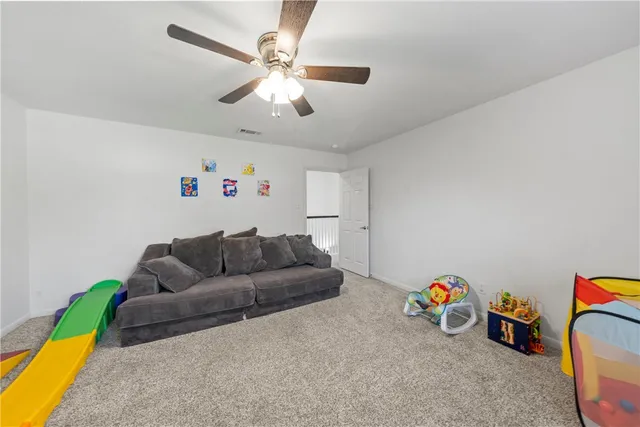 $480,000 | 216 Hillside Drive, Hewitt, TX 76643