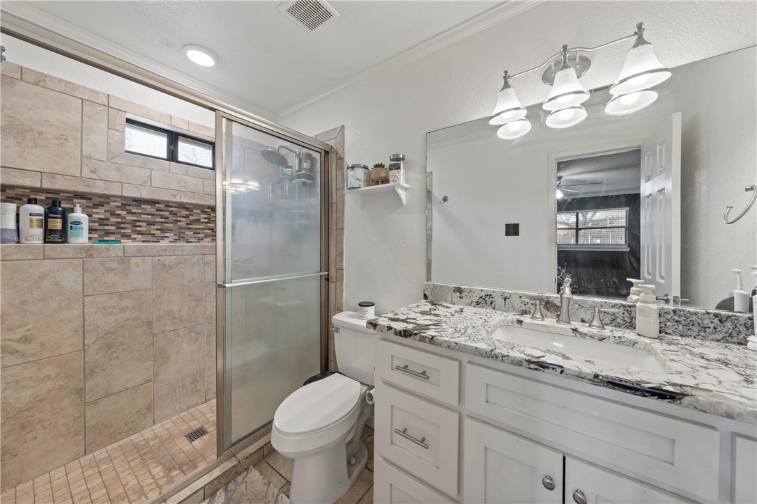 216 Hillside Drive Hewitt, TX 76643 - Photo 18 of 31