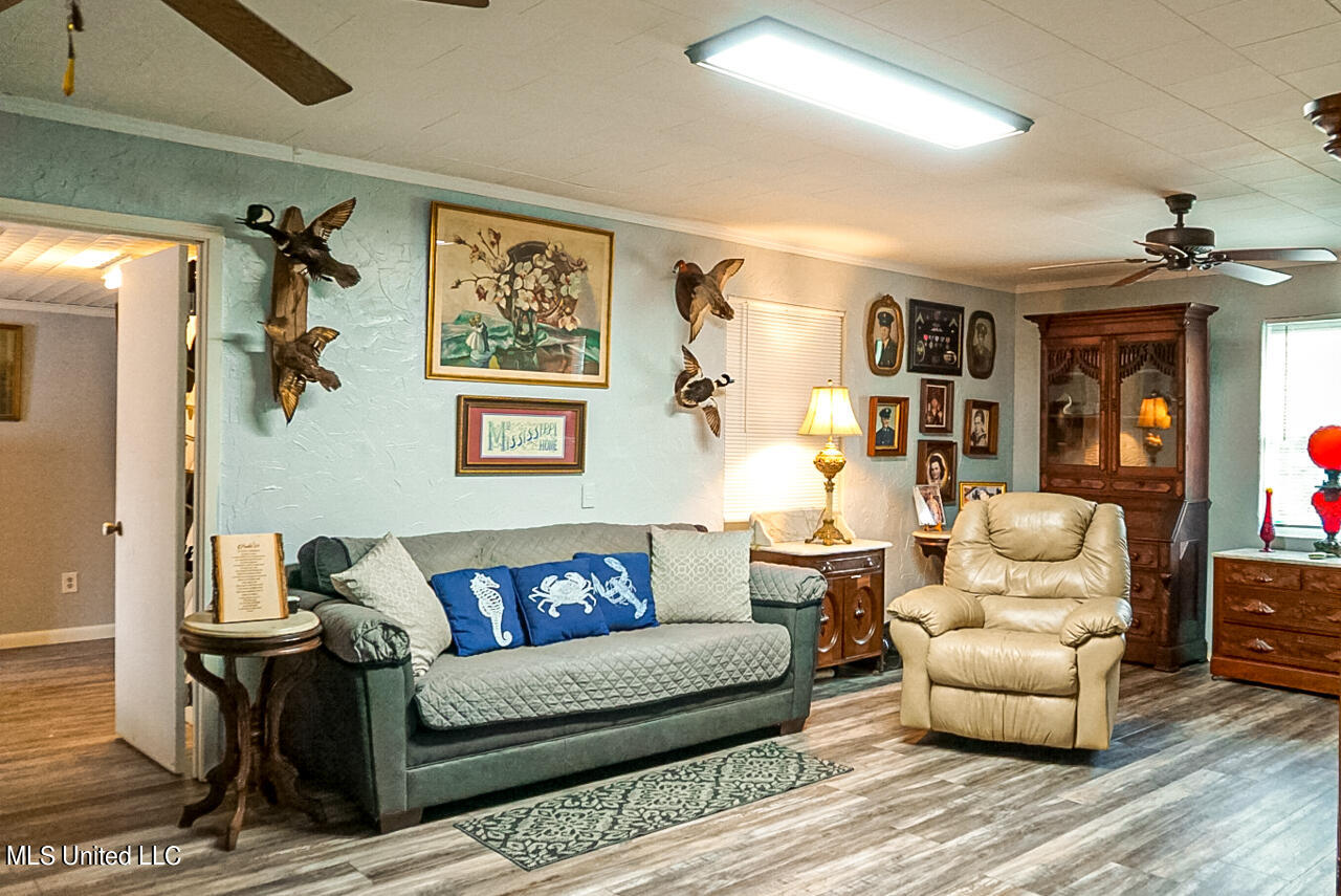 1108 Cowart Road Lucedale, MS 39452 - Photo 6 of 23 DSC01028-2