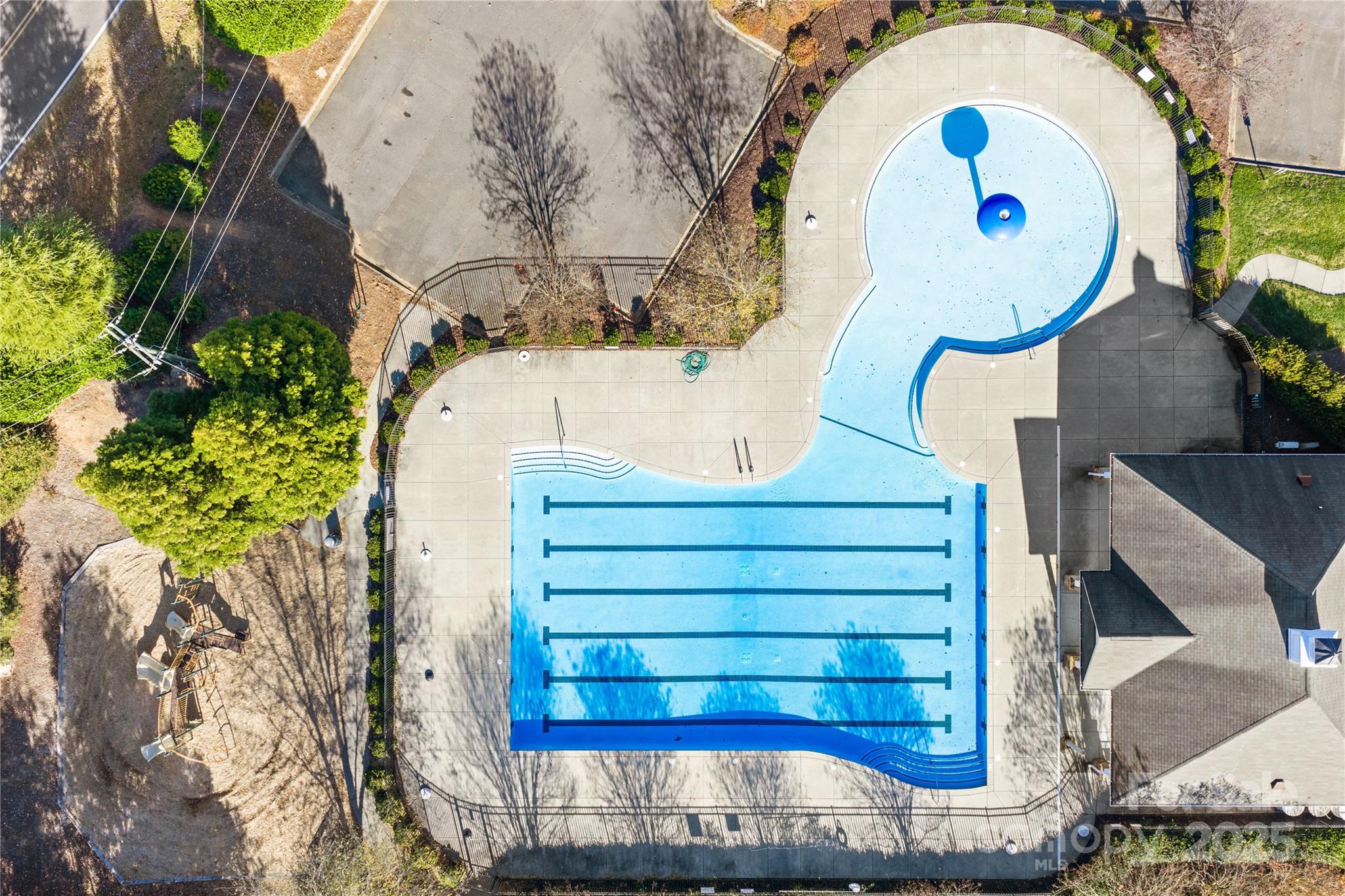 2721 Waybrook Drive Dallas, NC 28034 - Photo 27 of 33 a view of entryway