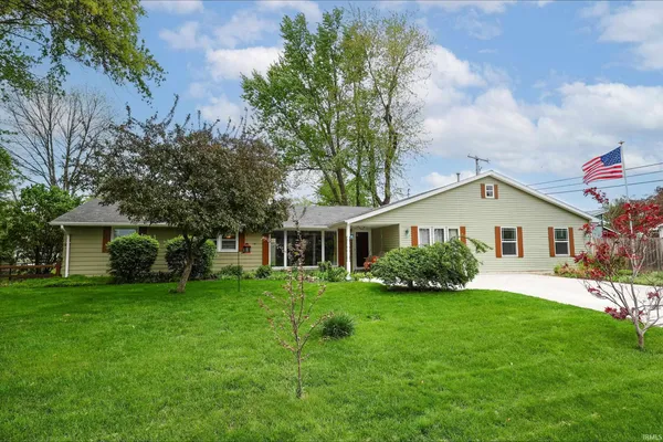 $239,900 | 1305 Berwick Lane, New Haven, IN 46774