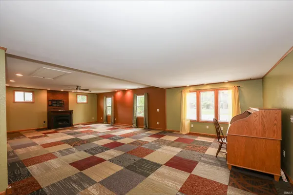 $239,900 | 1305 Berwick Lane, New Haven, IN 46774