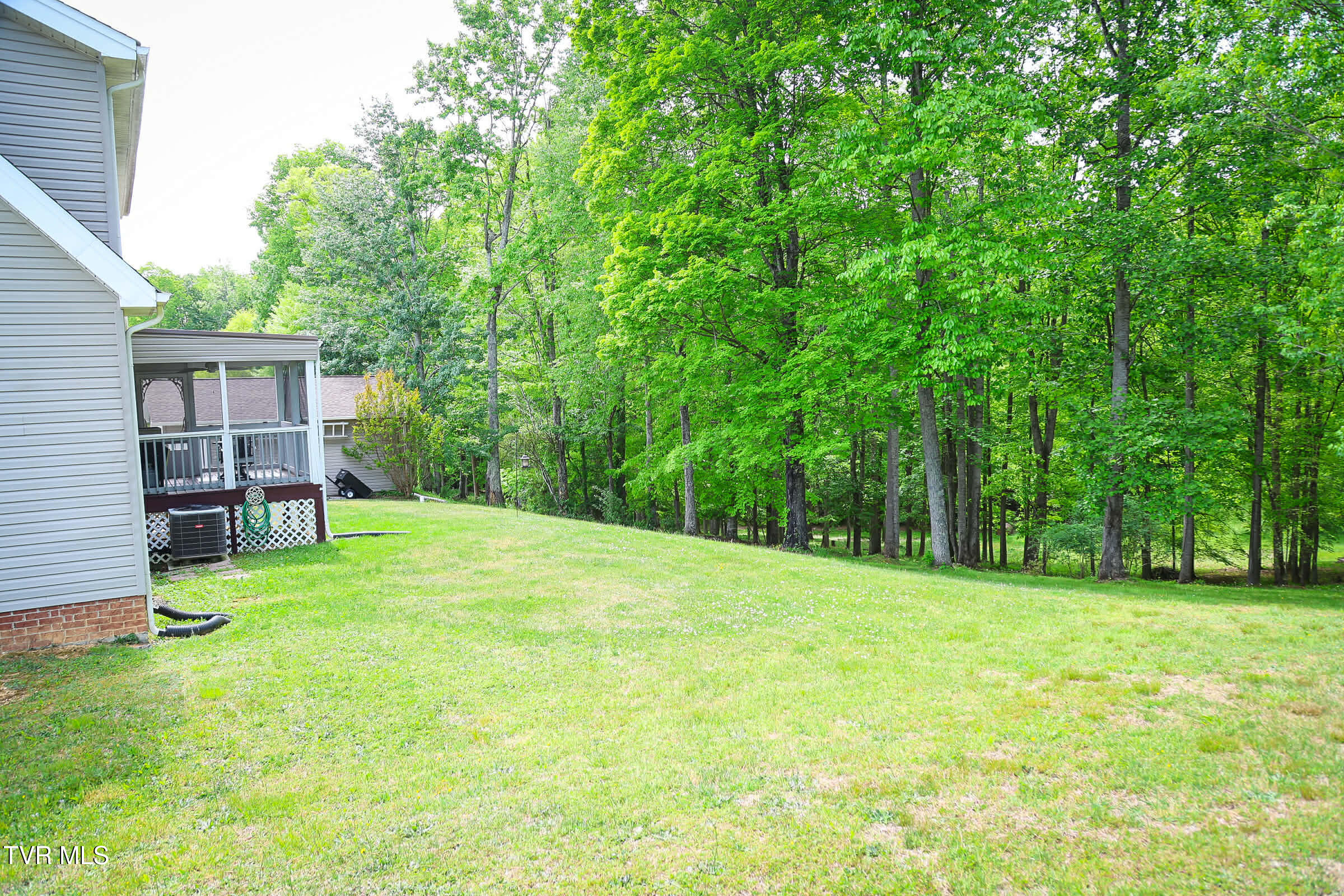 30221 Old Saltworks Road Meadowview, VA 24361 - Photo 18 of 45 Messenger_creation_2B780EF9-7D71-4AA1-85