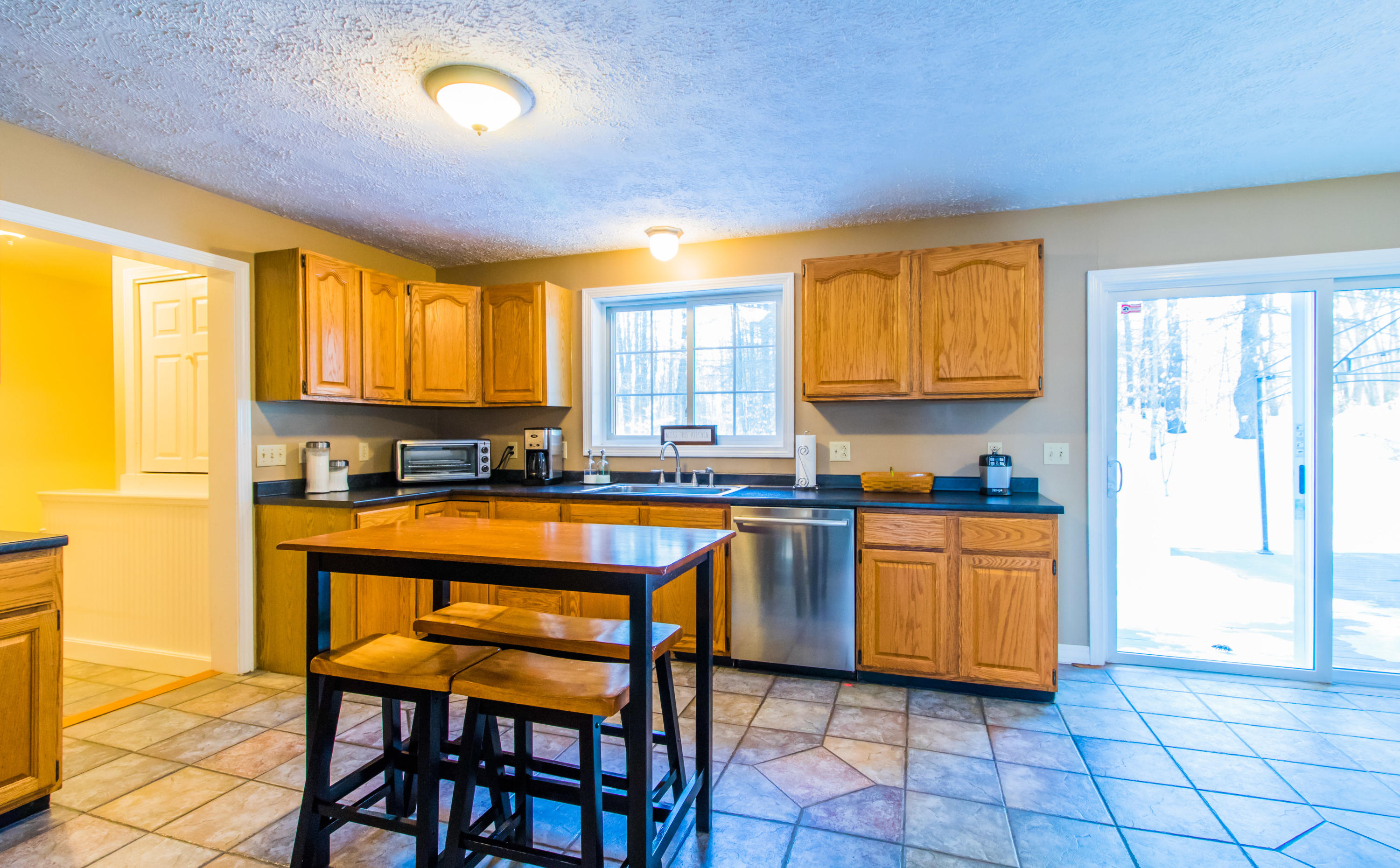 131 Cotton Road Lewiston, ME 04240 - Photo 6 of 84 131 Cotton Road-19
