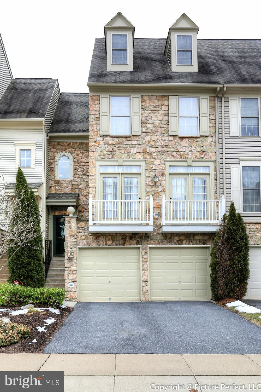 Exterior (Front)