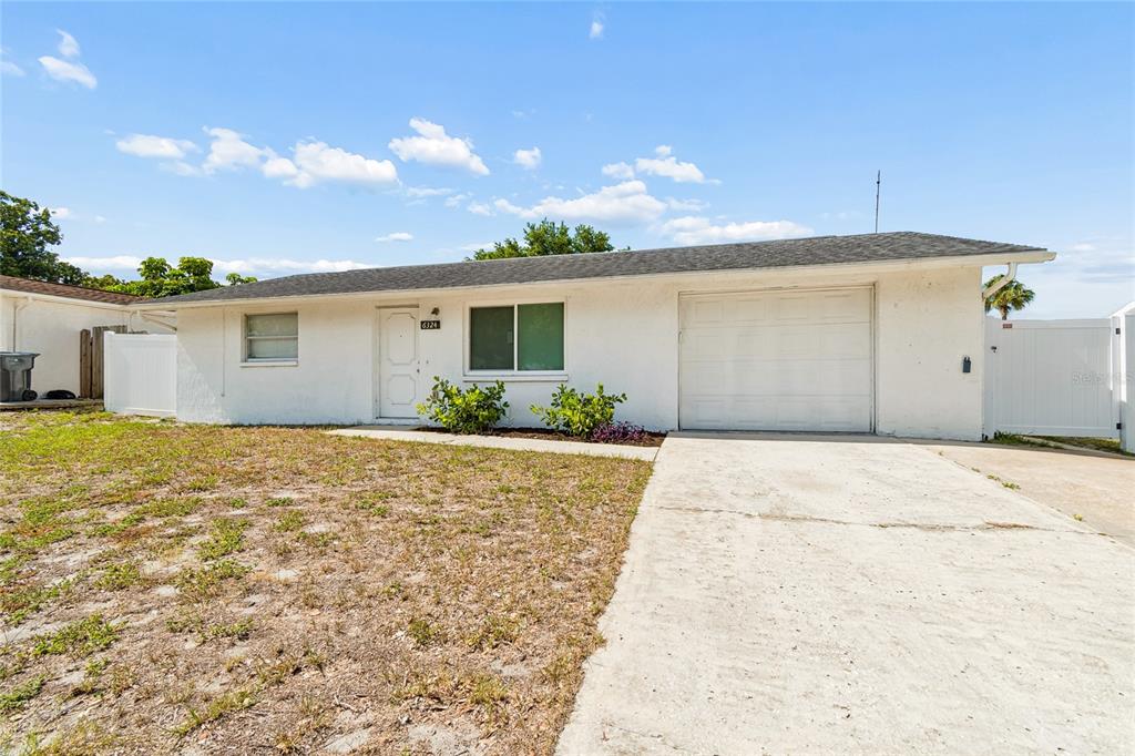 6324 Tralee Avenue New Port Richey, FL 34653 - Photo 5 of 69