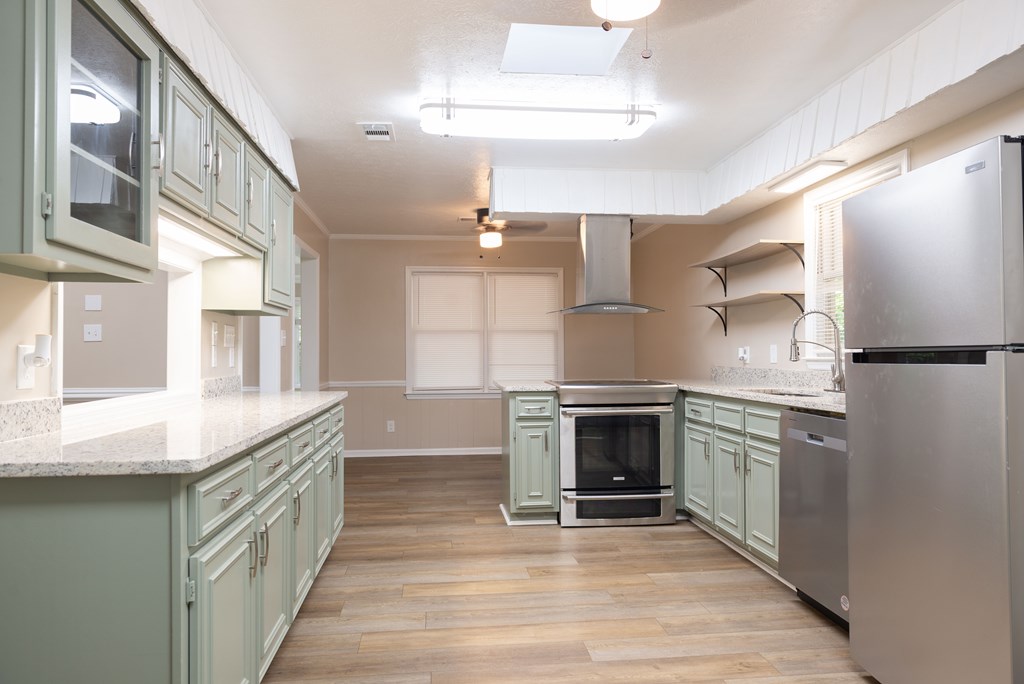 712 Moore Road Columbus, GA 31904 - Photo 11 of 46 Gallery Image 11