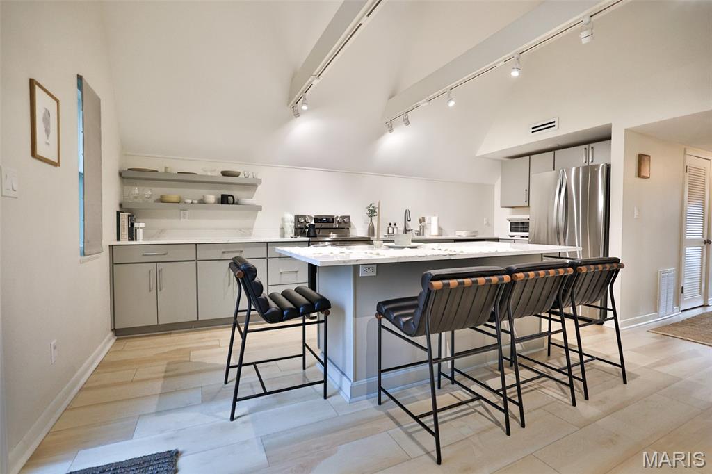 568 Clover Drive Edwardsville, IL 62025 - Photo 16 of 61