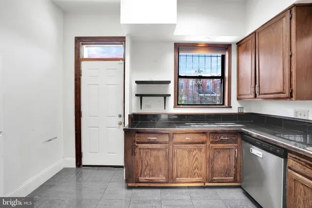 $9,800 | 1828 California Street Northwest, Unit A, Washington, DC 20009