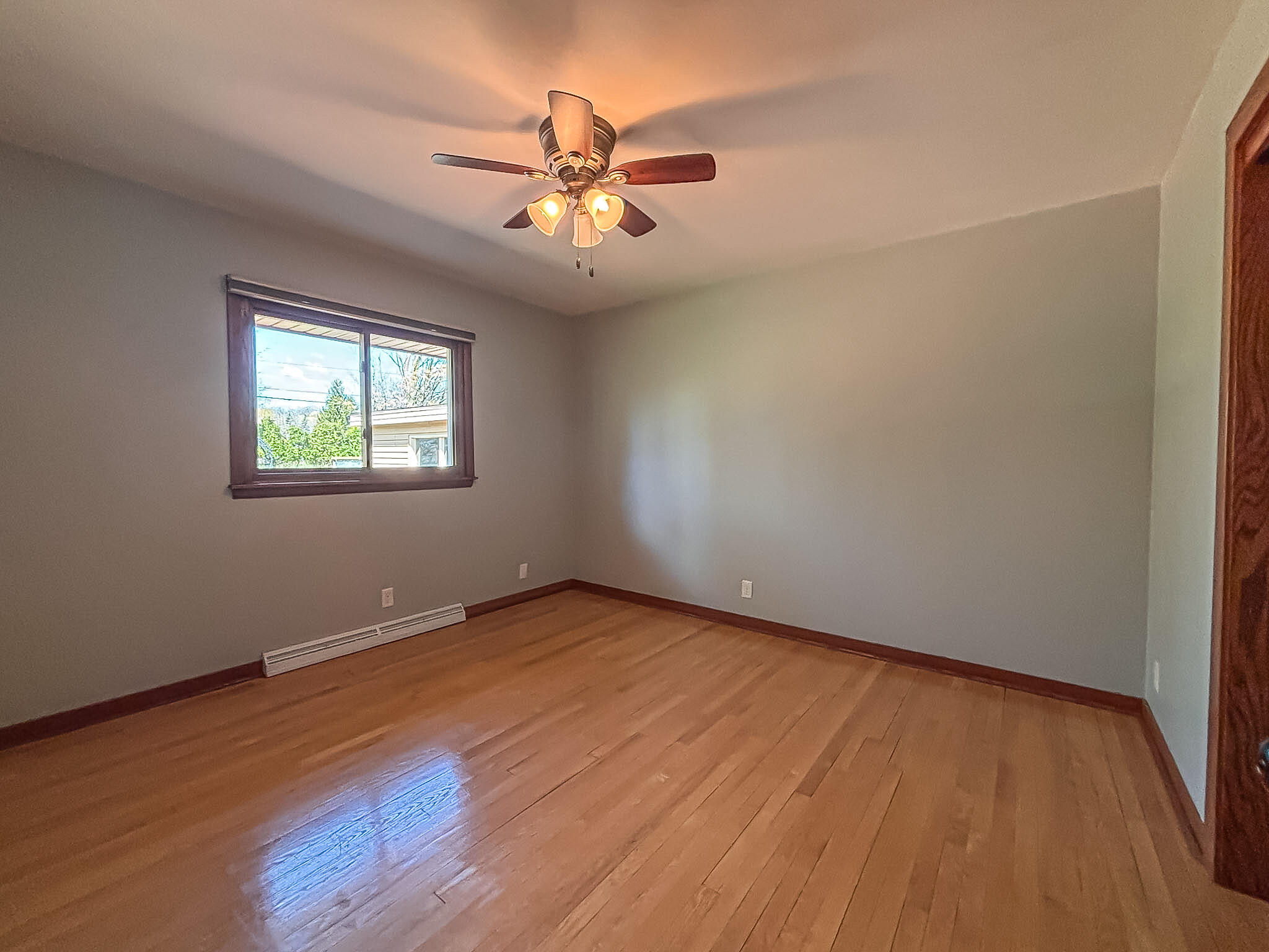 1185 Apache Trail Brookfield, WI 53005 - Photo 23 of 48 Bedroom 2