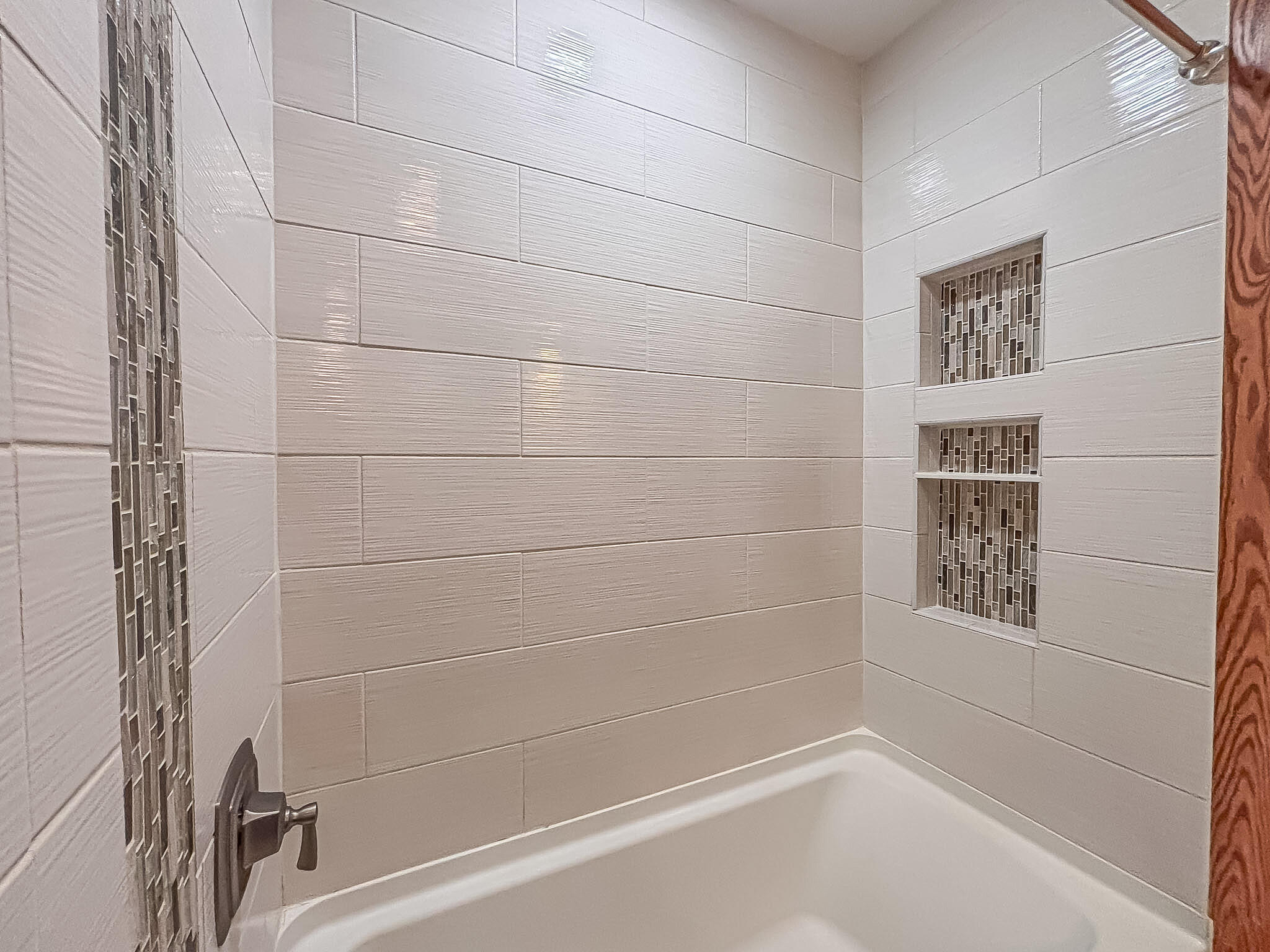 1185 Apache Trail Brookfield, WI 53005 - Photo 27 of 48 Guest Bath Shower