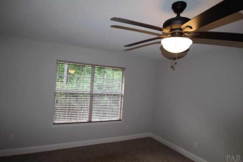 457 Turnberry Road Cantonment, FL 32533 - Photo 33 of 43 Gallery Image 33