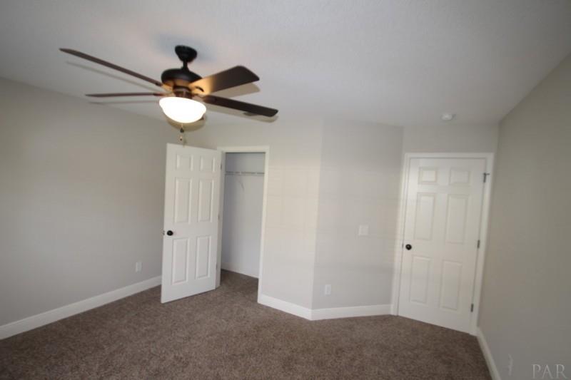 457 Turnberry Road Cantonment, FL 32533 - Photo 34 of 43 Gallery Image 34