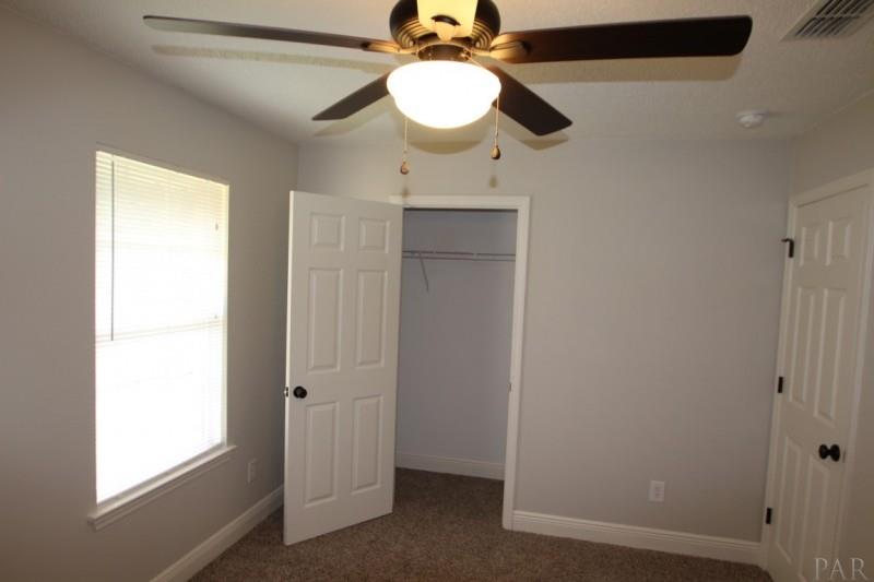 457 Turnberry Road Cantonment, FL 32533 - Photo 35 of 43 Gallery Image 35