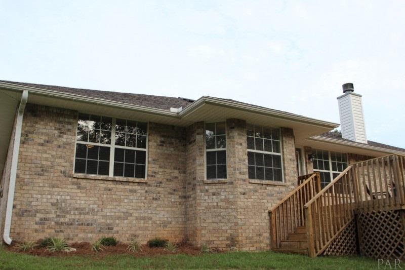457 Turnberry Road Cantonment, FL 32533 - Photo 6 of 43 Gallery Image 6