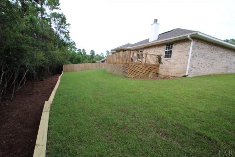 457 Turnberry Road Cantonment, FL 32533 - Photo 7 of 43 Gallery Image 7