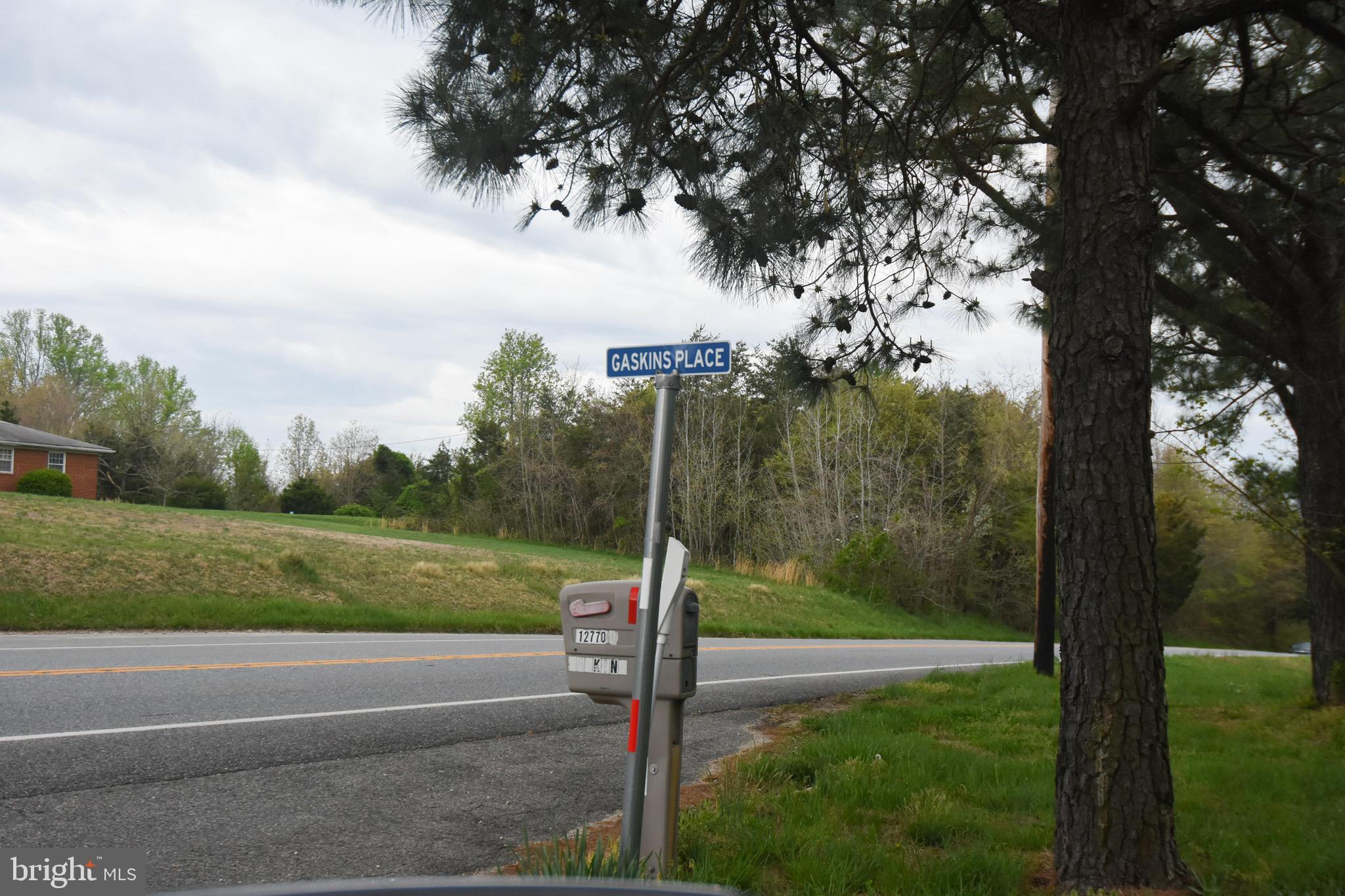 Unknown La Plata Road La Plata, MD 20646 - Photo 4 of 12 Signage at the end of the road- Turn here
