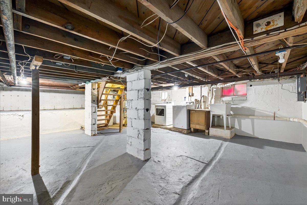615 13th Street New Castle, DE 19720 - Photo 33 of 39 a view of a room with wooden walls