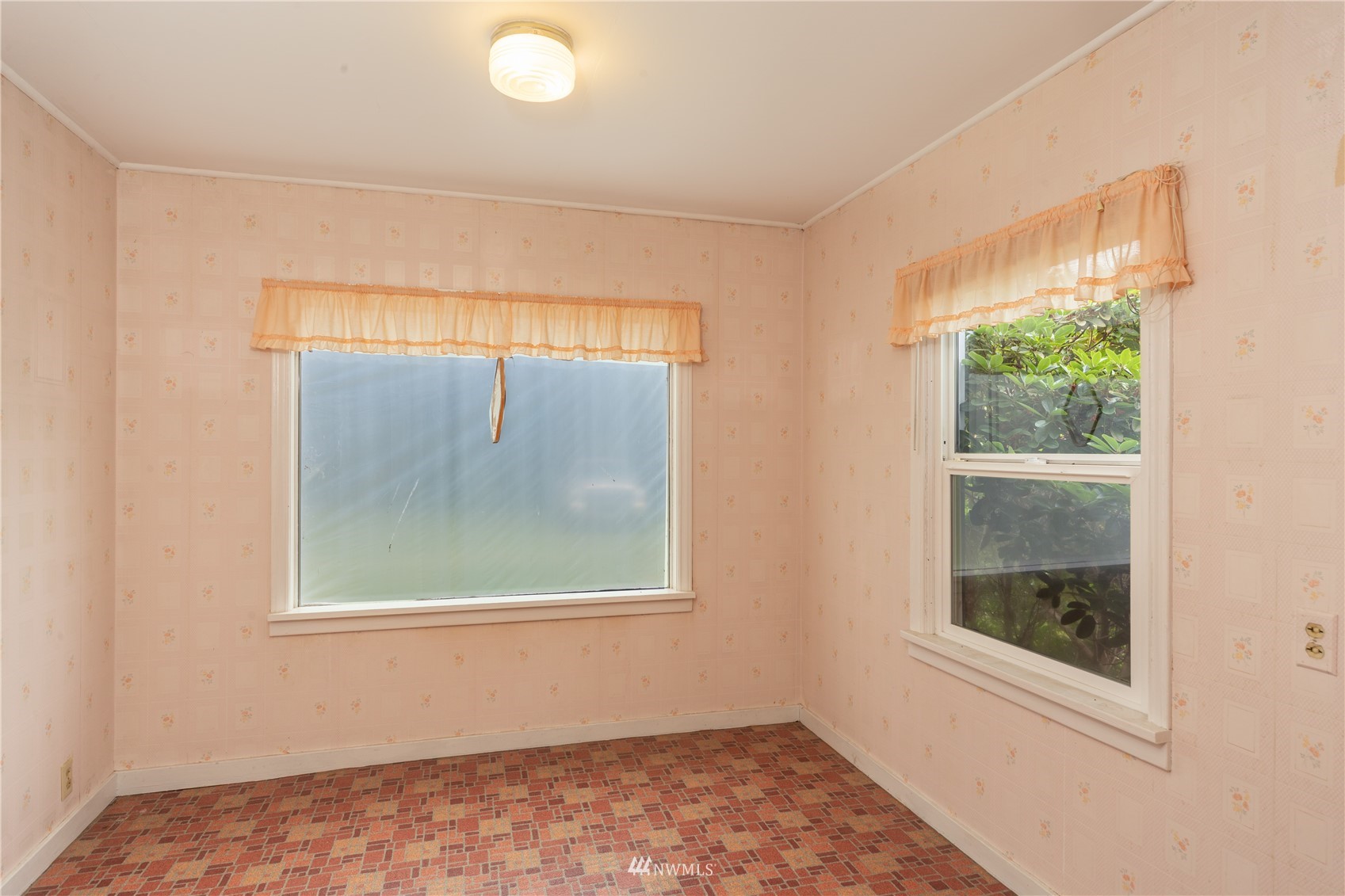 20 Sunnyside Road Raymond, WA 98577 - Photo 31 of 39 Gallery Image 31