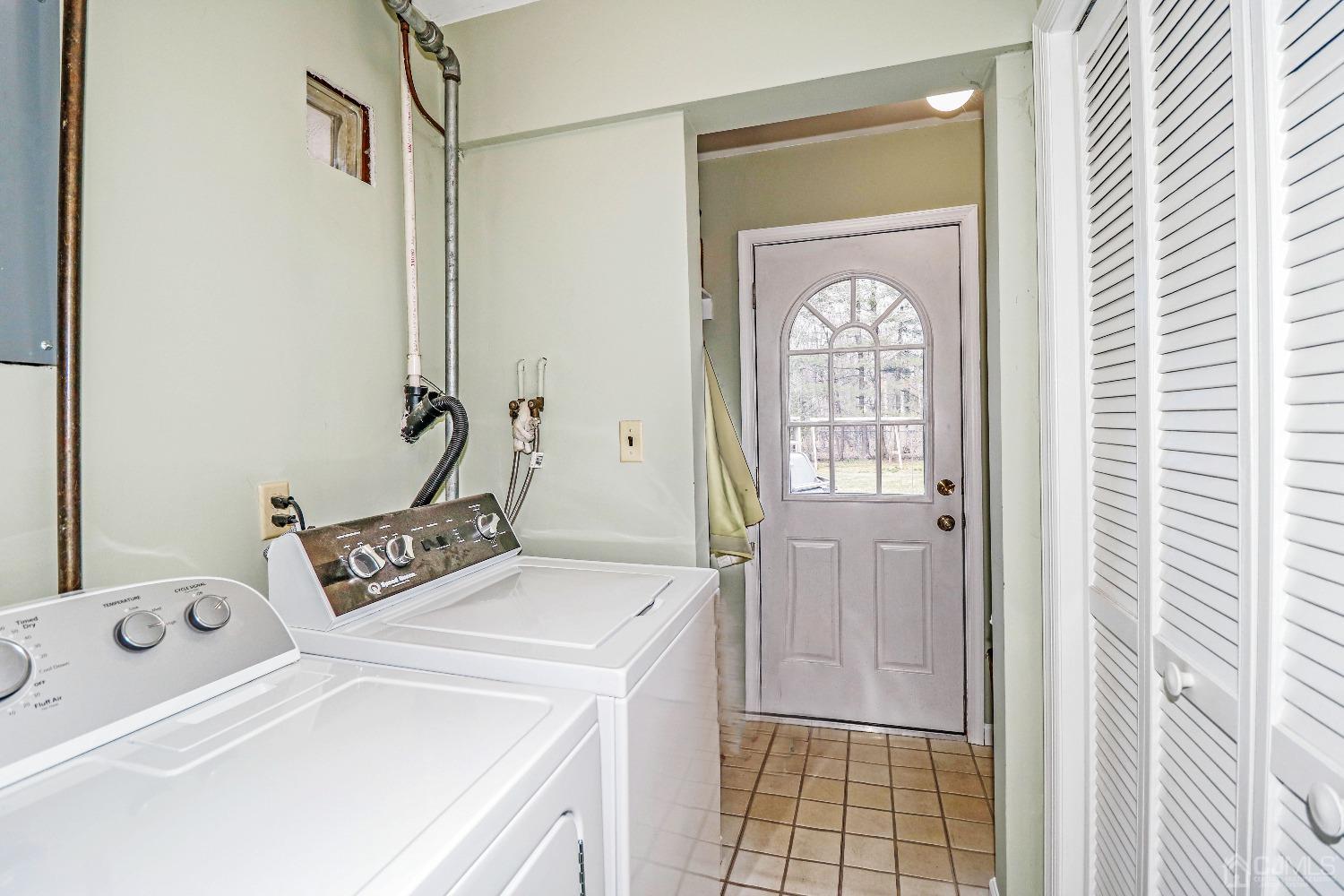 3 Frances Road Edison, NJ 08820 - Photo 20 of 33 a room with storage and utility