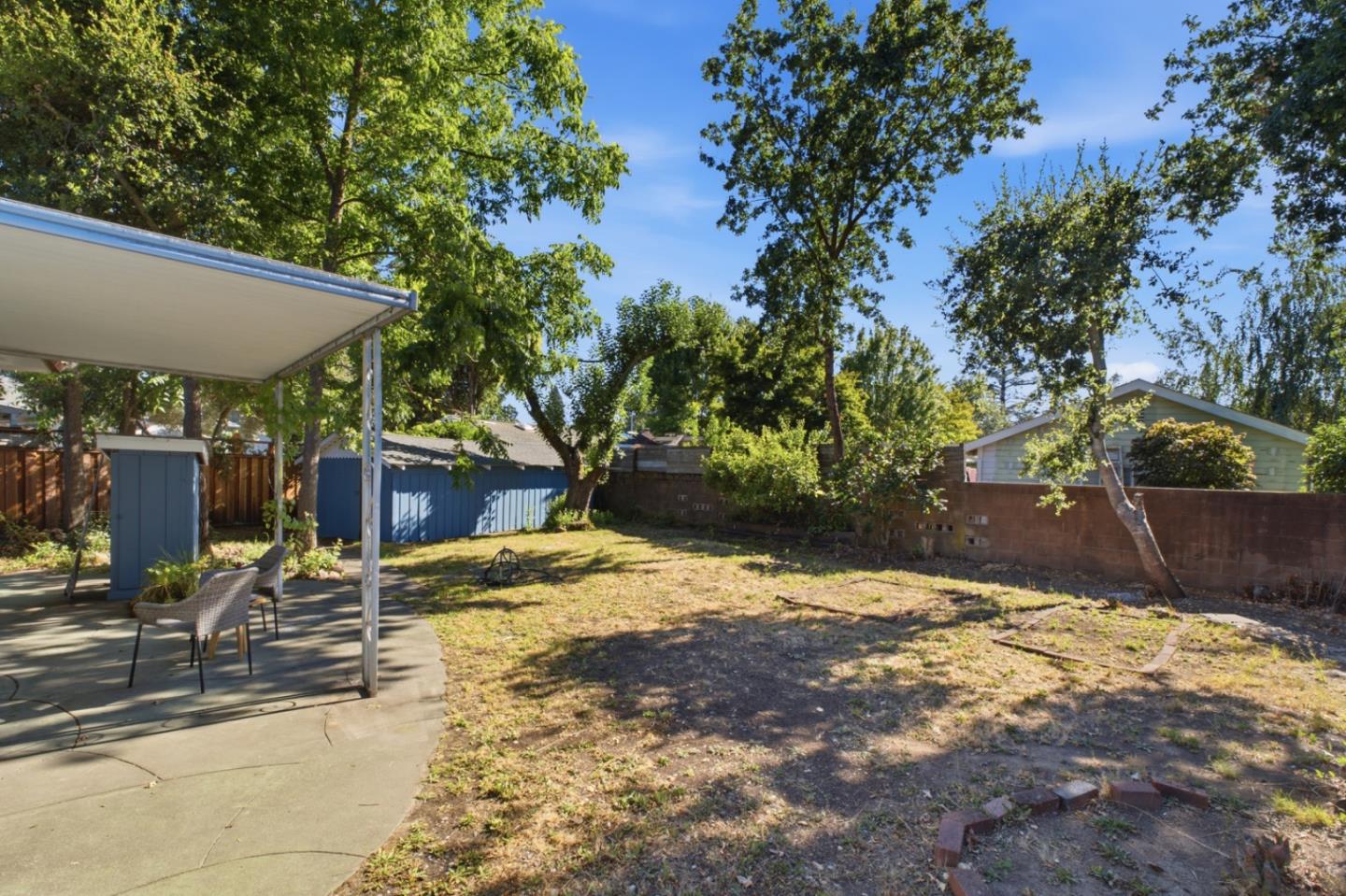2111 Orchard Street Santa Rosa, CA 95404 - Photo 10 of 40
