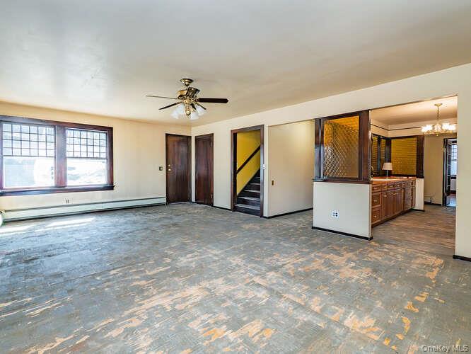 1425 Middle Neck Road Sands Point, NY 11050 - Photo 17 of 38