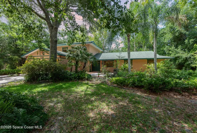 $470,000 | 3717 Southwest Bayfield Street, Cocoa, FL 32926