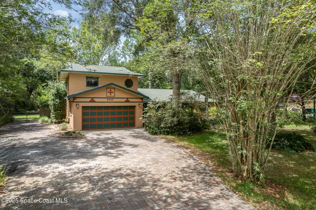 $470,000 | 3717 Southwest Bayfield Street, Cocoa, FL 32926