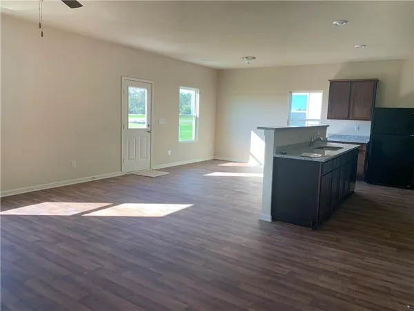 $1,900 | 929 Independence Avenue, Pendergrass, GA 30567