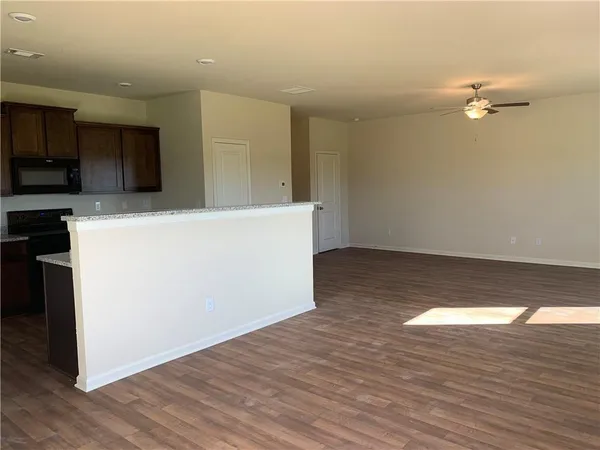 $1,900 | 929 Independence Avenue, Pendergrass, GA 30567