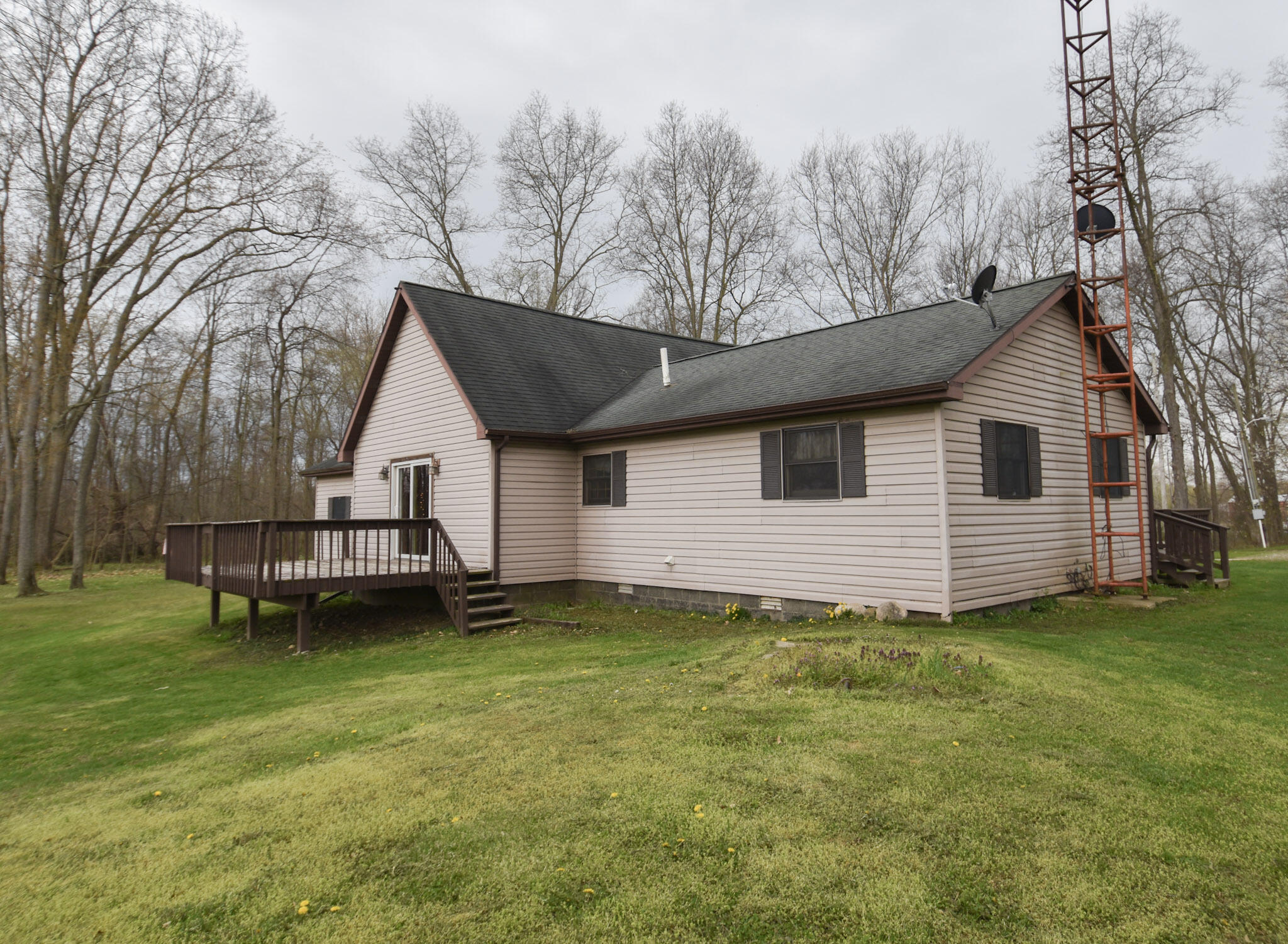 935 Phillip Road Montgomery, MI 49255 - Photo 3 of 49 DSC_0086