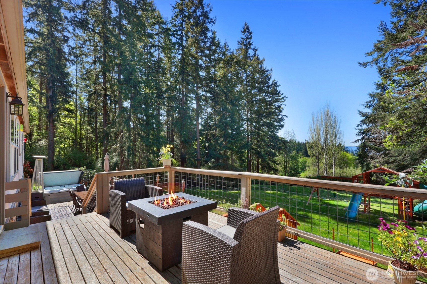 7777 Hellman Road Clinton, WA 98236 - Photo 22 of 40