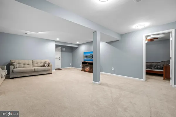 $849,999 | 9150 Stonegarden Drive, Lorton, VA 22079